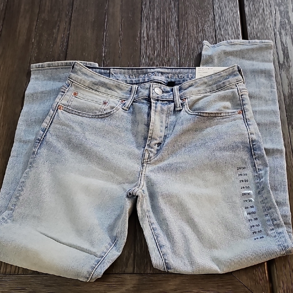 American Eagle Light Wash Denim Shorts